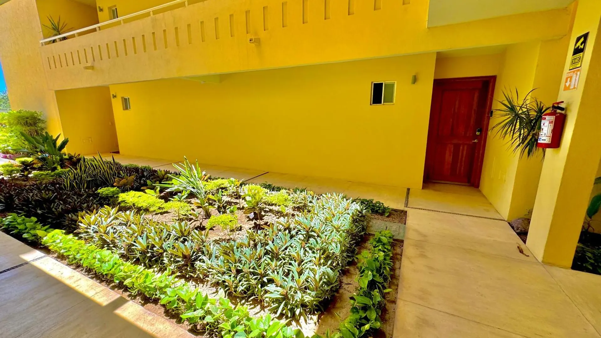 Apartment Santafe B103 Condo Familiar Con Alberca Privada Bucerias Mexico